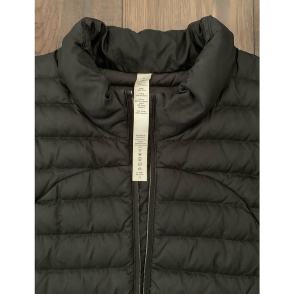Lululemon Pack it down vest 8 - Picture 4 of 5